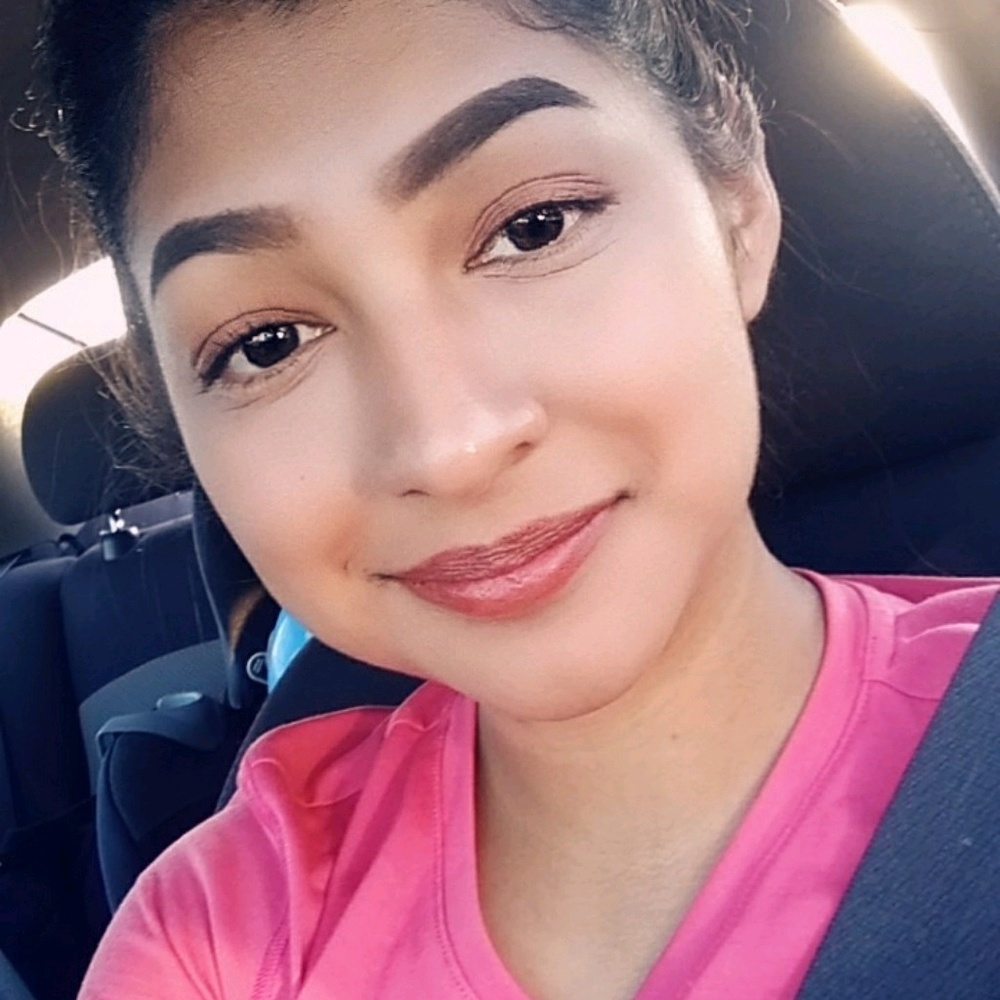 Meet your Posher, Florentina